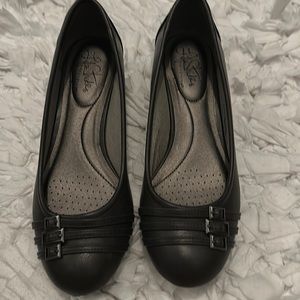 Lifestride Farrow in grey size 7.5 medium